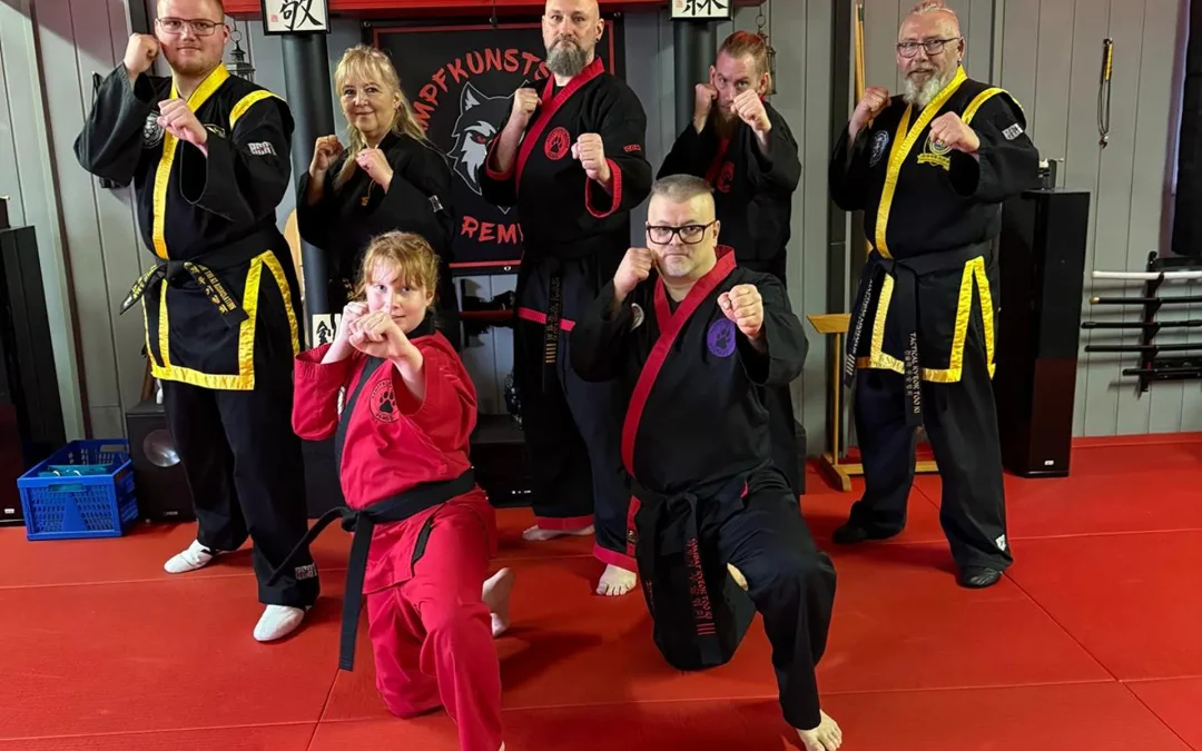 Erfolgreiche Prüfung zum 4. DAN